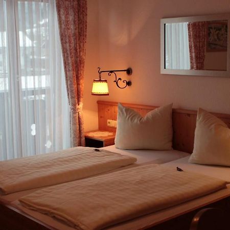 ホテル Haus Florian グライナウ エクステリア 写真
