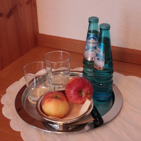 ホテル Haus Florian グライナウ 部屋 写真