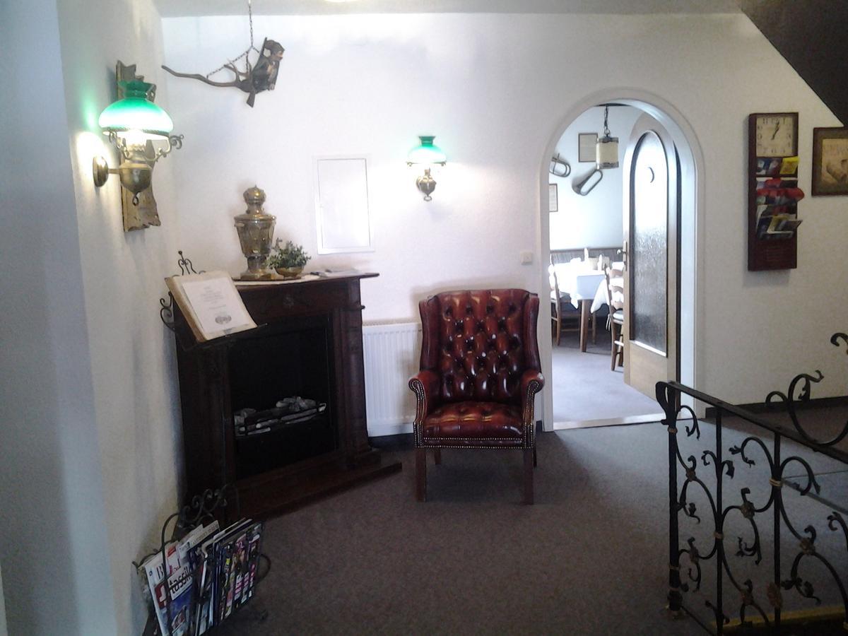 ホテル Haus Florian グライナウ エクステリア 写真